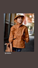 Load image into Gallery viewer, Rain coat
