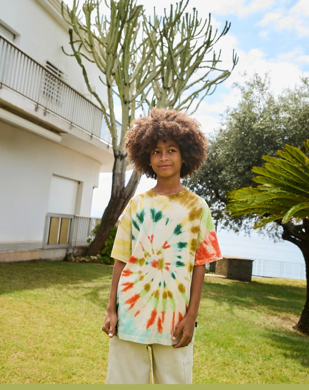 Short sleeved top
