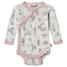 Wrap around baby body